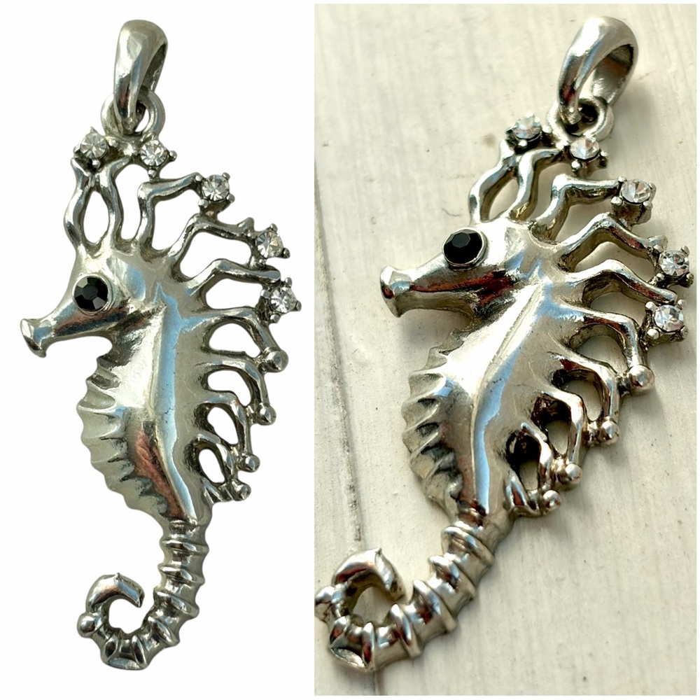 Vintage Art Deco Silver Tone Crystal Sea Horse Coastal Necklace Pendant Charm 2”